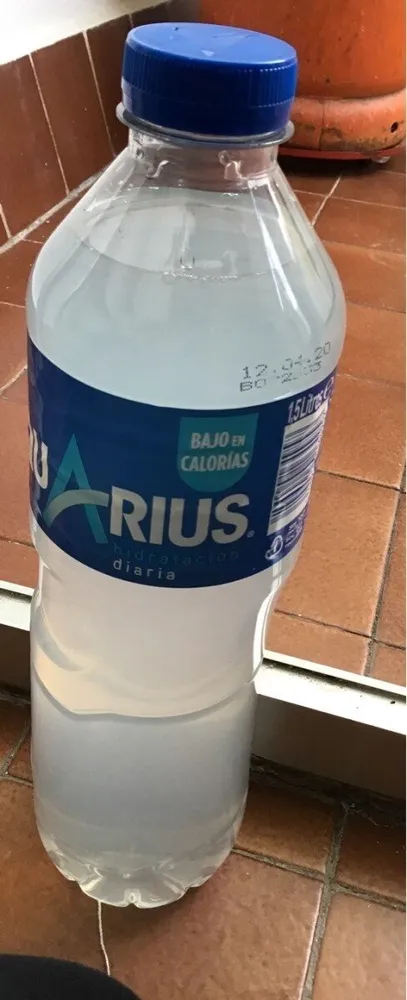 Aquarius limón
