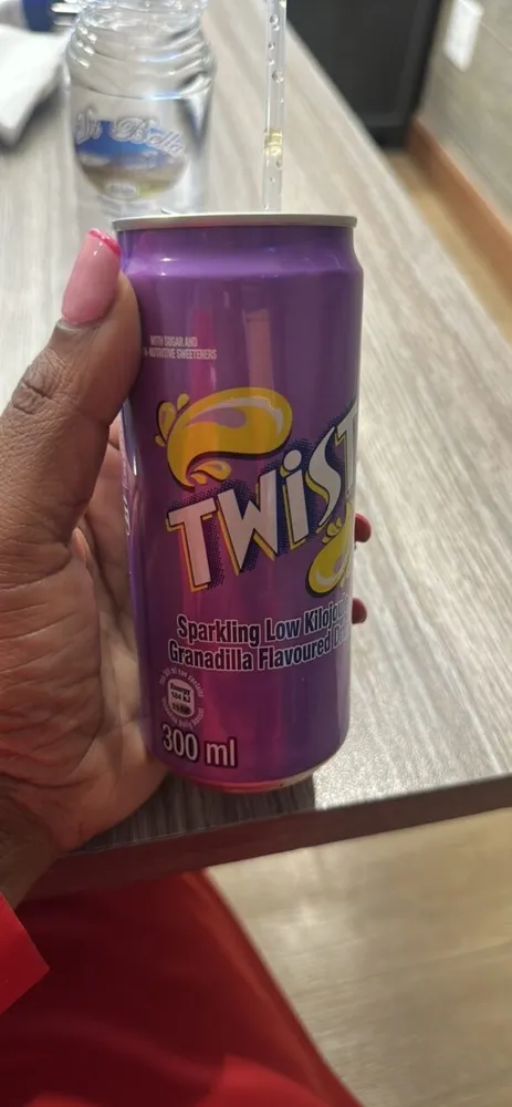 Sparkling Low Kilojoule Granadilla Flavoured Drink