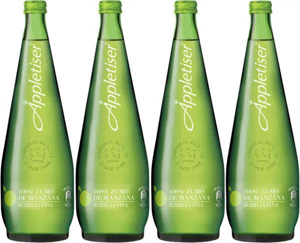 Refresco de zumo de manzana con burbujas finas