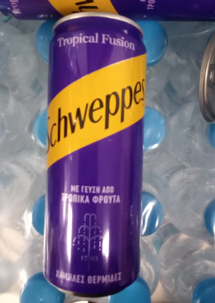 Schweppes tropika frouta