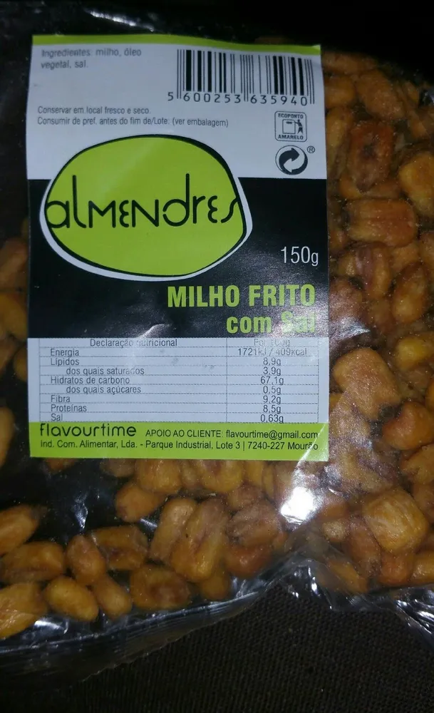 Mais frit salé
