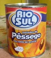 Metades de pêssego