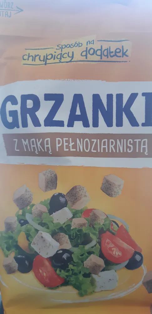 grzanki z mąką pełnoziarnistą