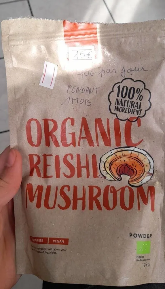 Organic reishi mushroom