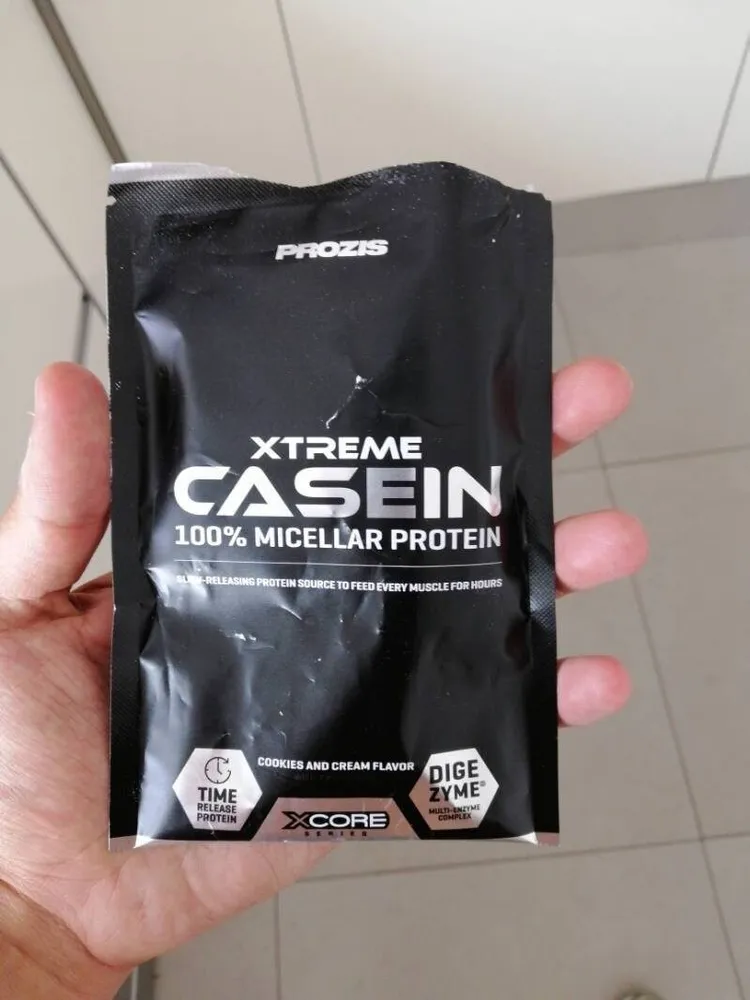 Xtreme Casein 100% Micellar Protein Cookies and Cream Flavor