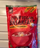 Super vegan breakfast Banana & Strawberry