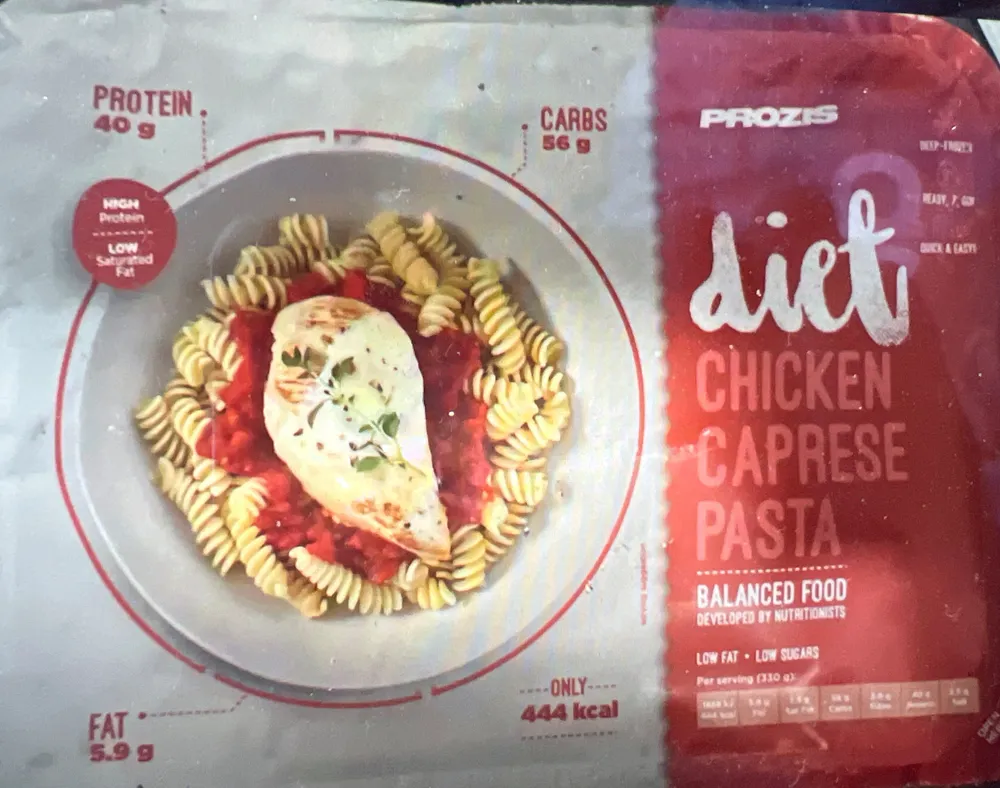 Diet chicken caprese pasta