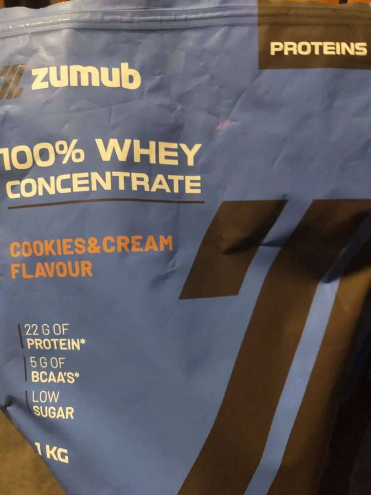 100% Whey Concentrate Cookies & Cream Flavour