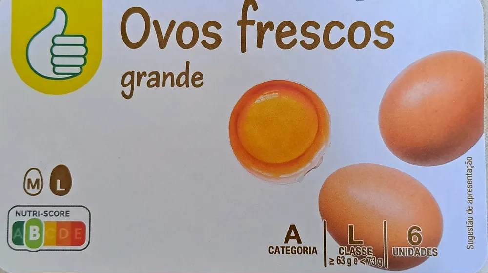 Ovos frescos grande
