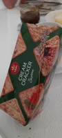 Cream cracker
