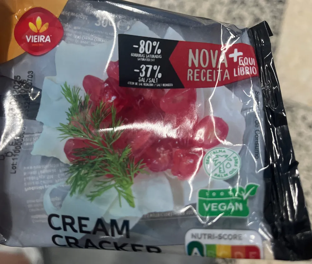 Cream cracker