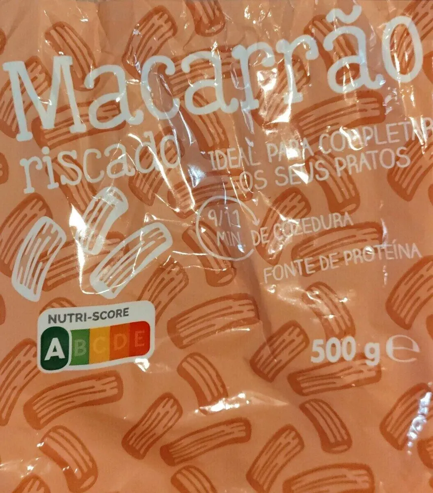 Macarrão riscado