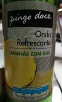 Sumo ananás com gás