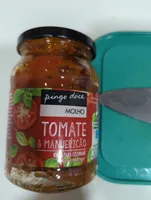 molho de tomate e manjericão