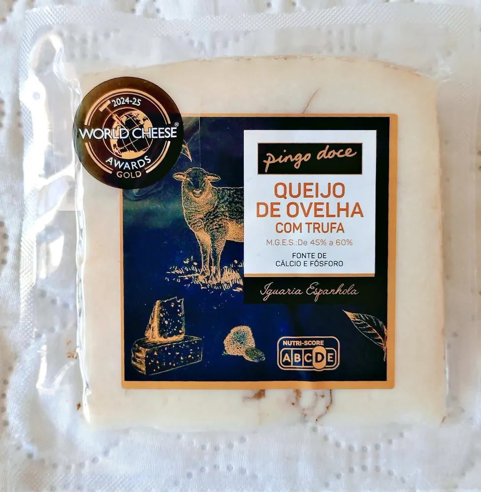 Queijo de Ovelha com Trufa