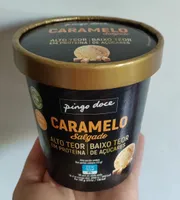 Gelado de caramelo com molho de caramelo salgado Pingo Doce