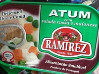 Atum com salada russa e maionese