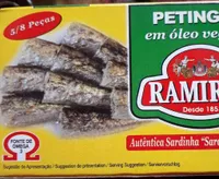 Petingas em óleo vegetal