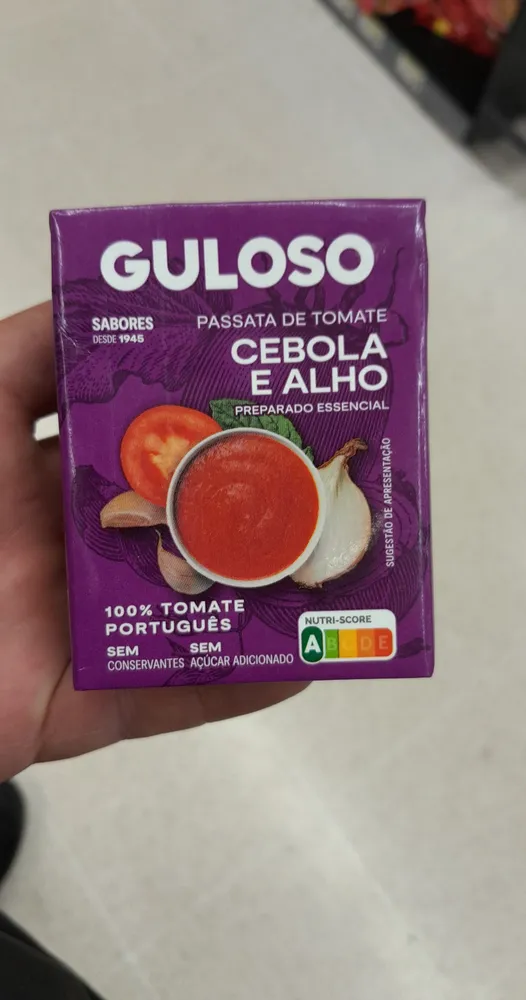 Tomate cebola e alho