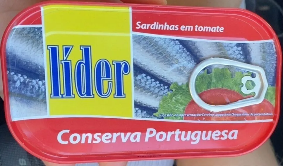 Sardinhas em tomate