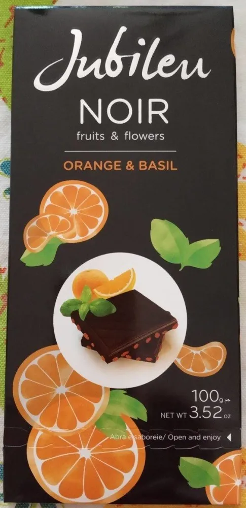 Noir chocolate with orange & basil