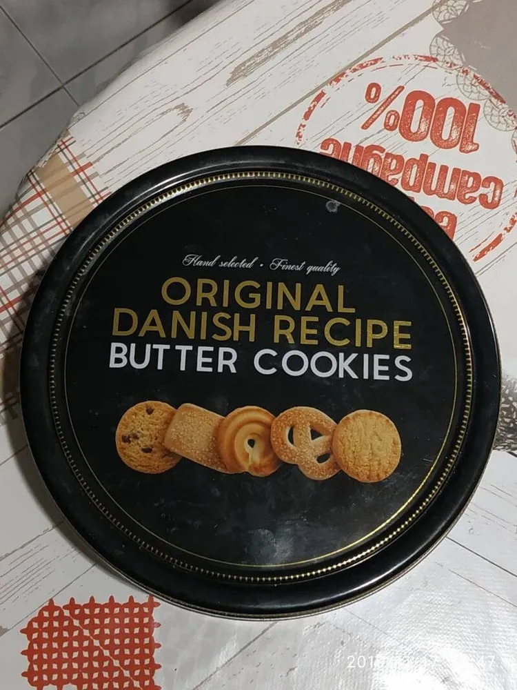 Galletas de mantequilla (caja negra)