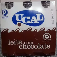 leite com chocolate