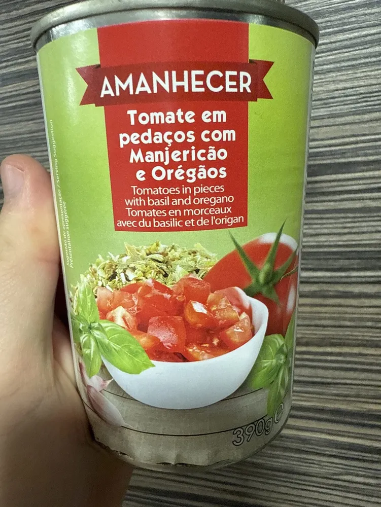 Tomate em pedaços