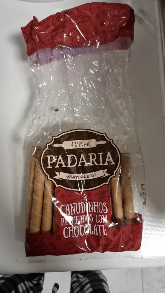 CANUDINHOS RECHEADOS COM CHOCOLATE