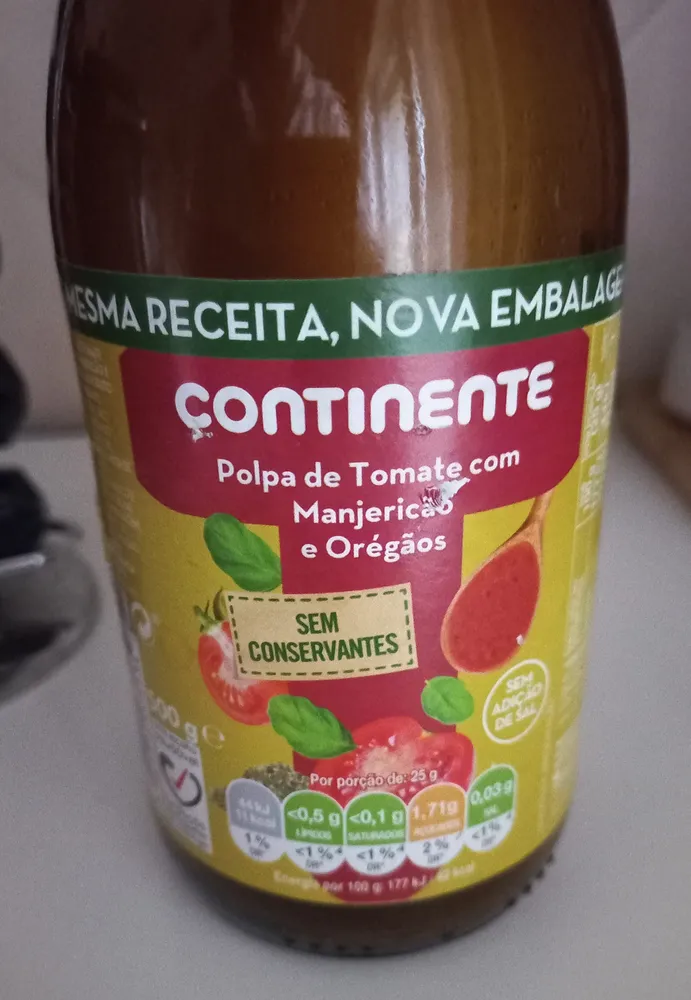 Polpa de Tomate com Manjericão e Orégãos