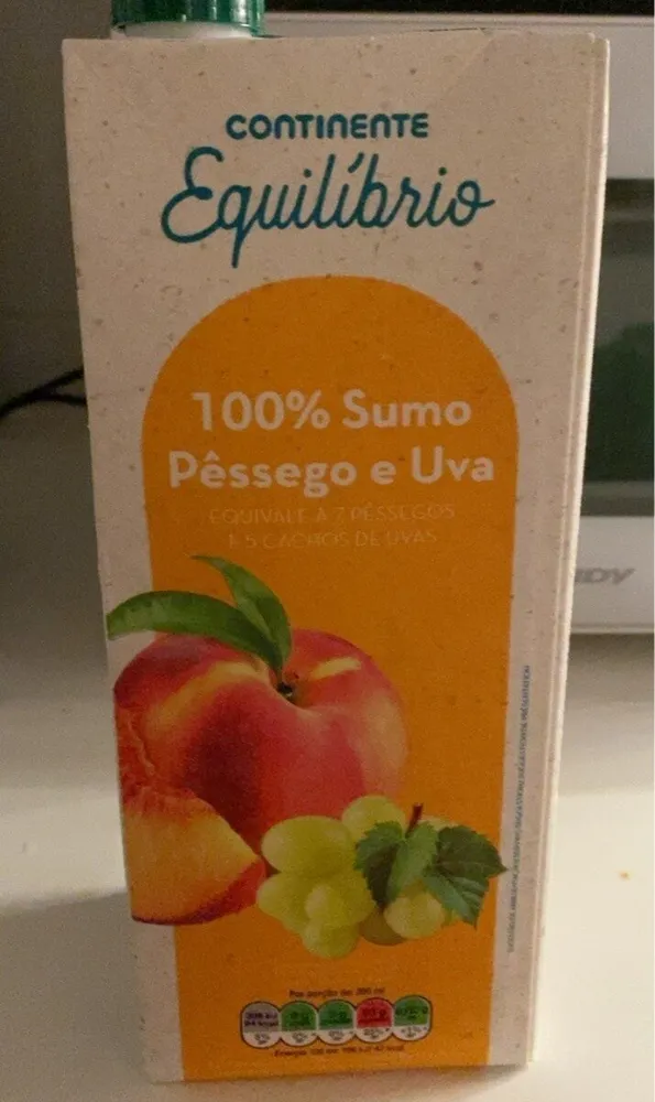 100% Sumo Pêssego e Uva