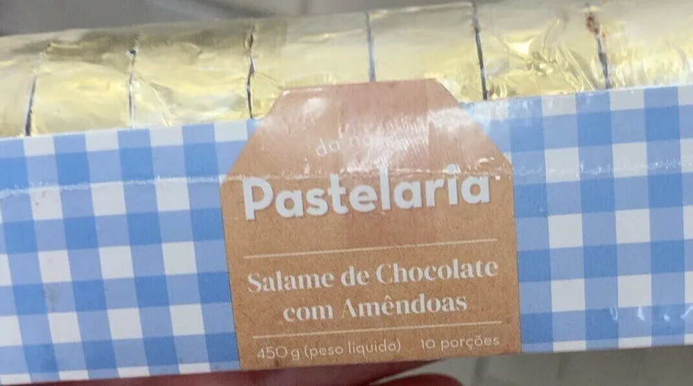 Salame de Chocolate com Amêndoas