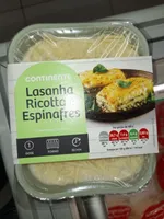Lasanha de ricotta e espinafres