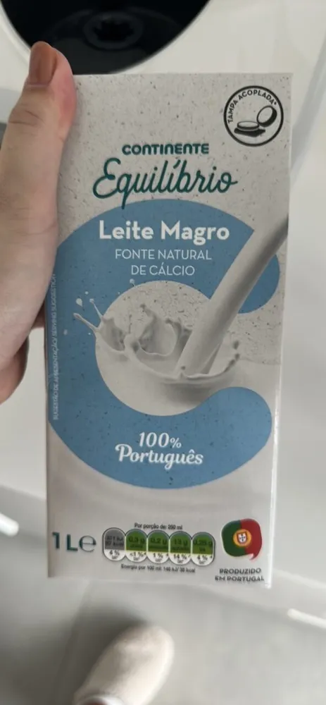 Leite Magro