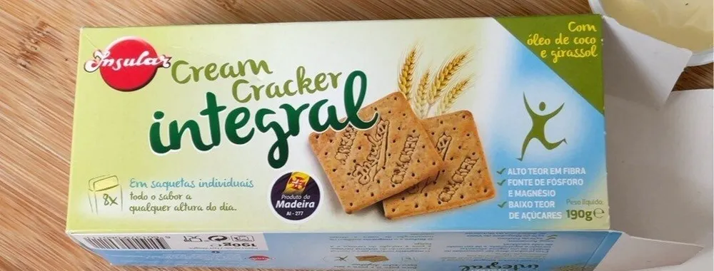Cream cracker
