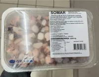Tentacles d’encornet geant cuit coupé