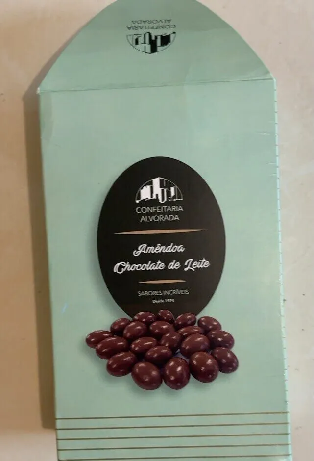 Amêndoa chocolate de leite