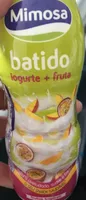 Batido de iogurte e fruta