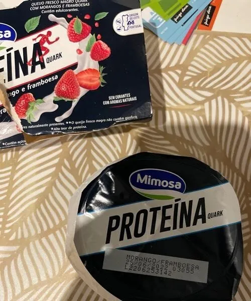 Proteína Quark Morango e Framboesa