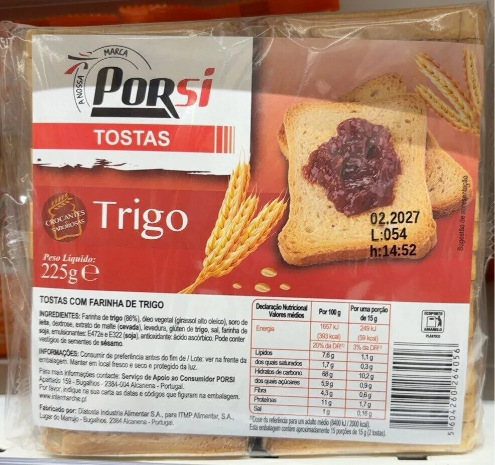 Tostas com farinha de trigo