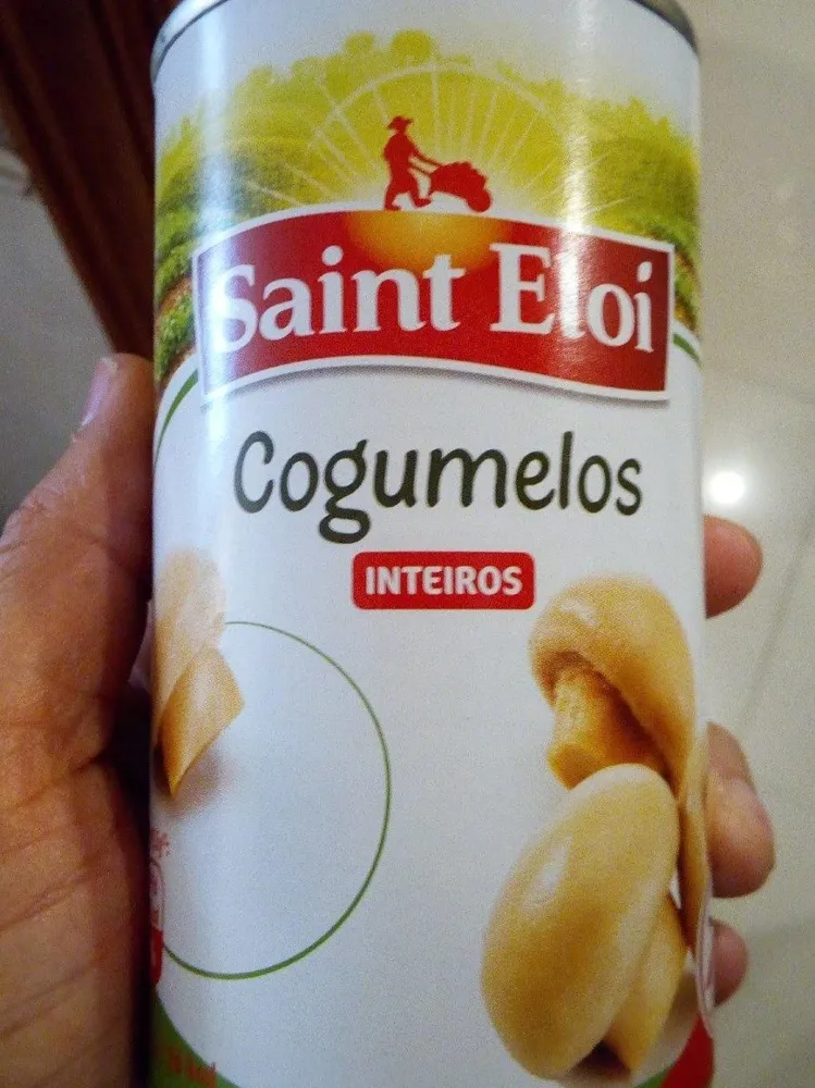Cogumelos Inteiros