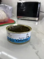 Atum posta ao natural