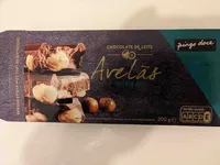 Chocolate de Leite com Avelãs Inteiras