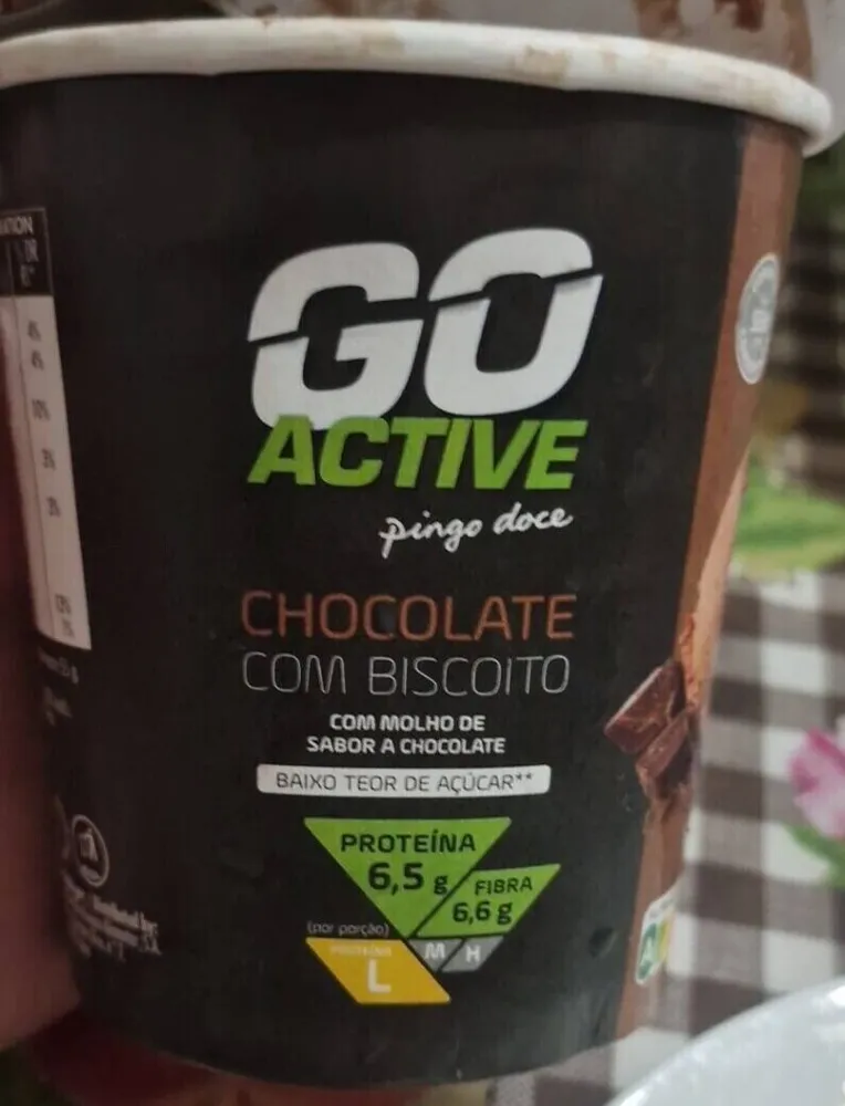 Chocolate com Biscoito com Molho de Sabor a Chocolate