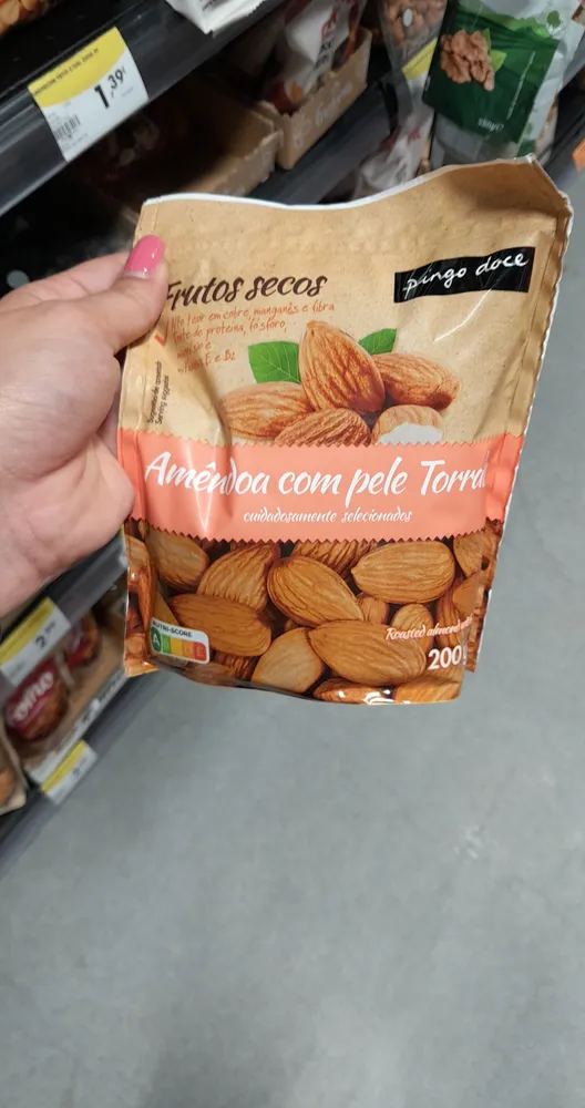 Amêndoa com pele torrada pingo doce
