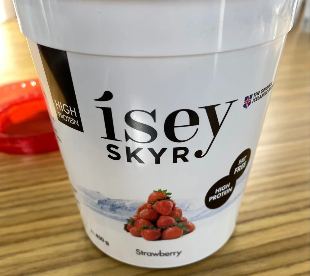 Isey Skyr - strawberry