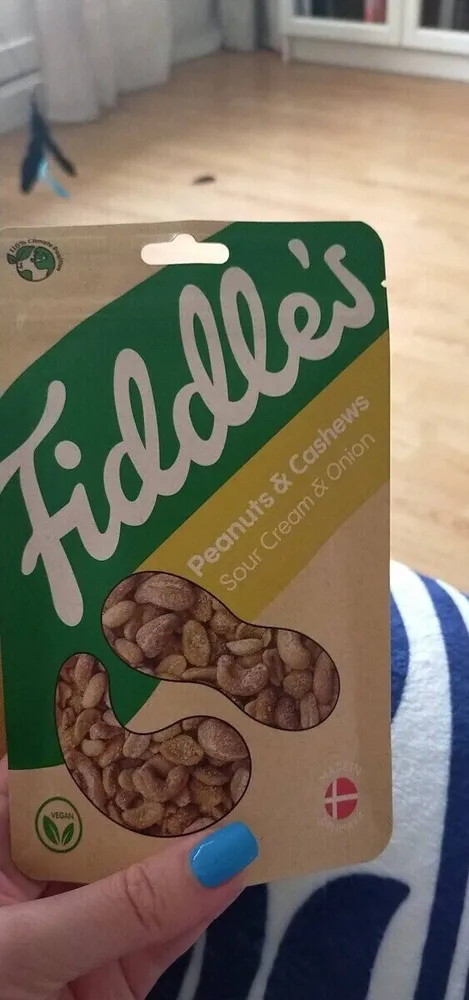 Peanuts & Cashews