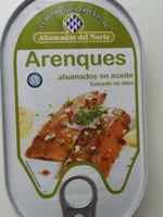 Arenques ahumados en aceite