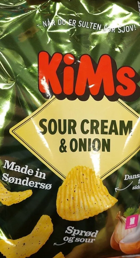 Sour cream onion chips