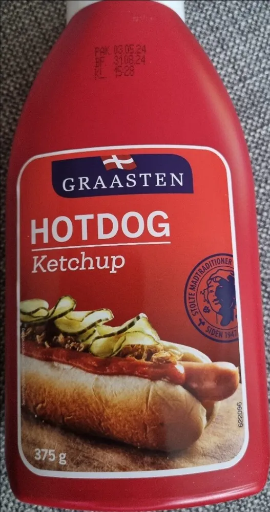 Hotdog ketchup
